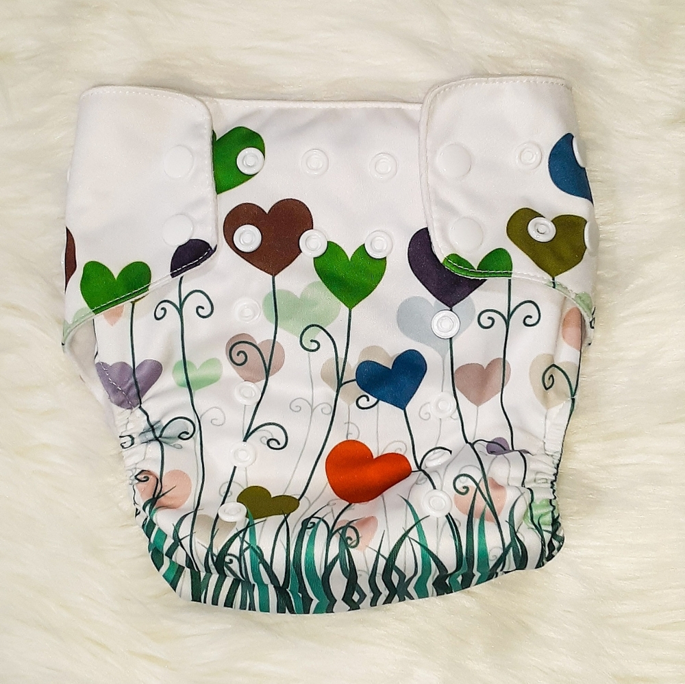 Awesome Blossom Cloth Diapers GREEN HEARTS